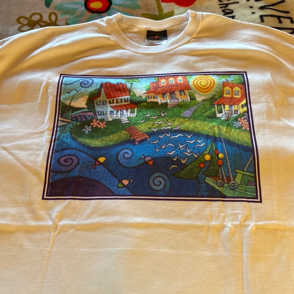 NWOT Cottage Water scene Soft Link Hanes t shirt 👚 in XL - Picture 1 of 5